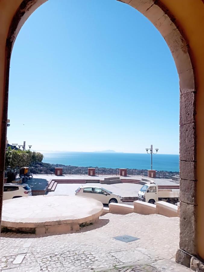 Апартаменти Casa Ines Maranola Екстер'єр фото